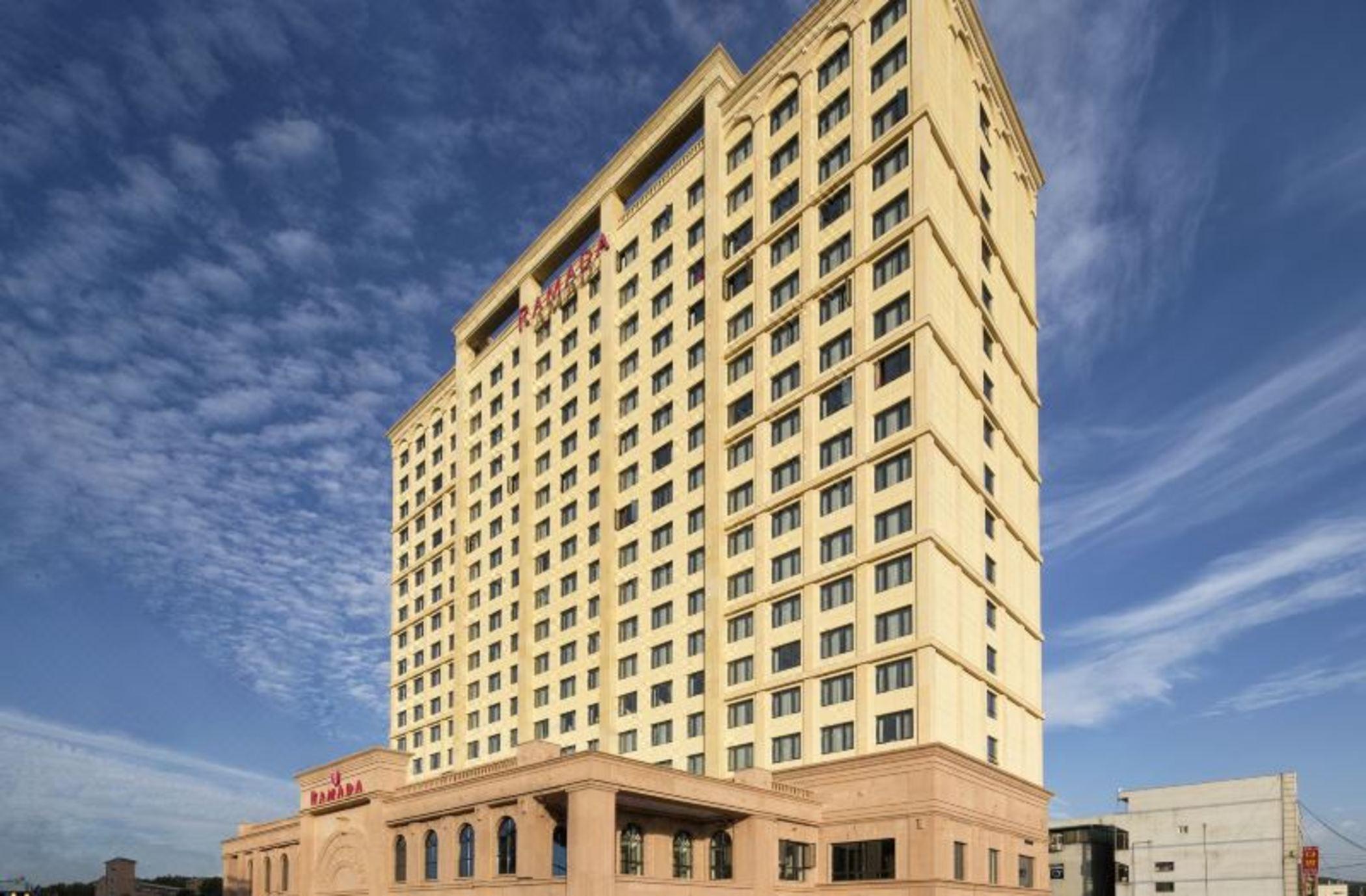 Ramada By Wyndham Yongin Otel Dış mekan fotoğraf